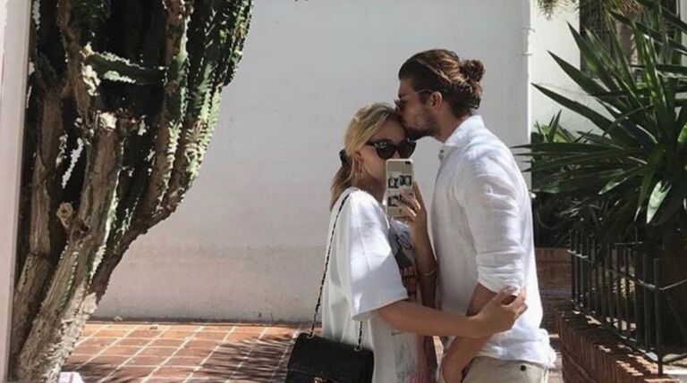 Dit zijn de grappigste openingszinnen&hellip;OOIT