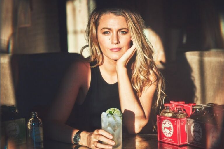 Blake Lively drinkt geen druppel alcohol meer en deelt haar gouden tip