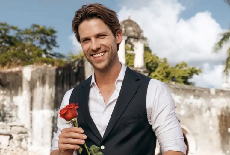 Verklapt Ascha met deze comment of Merel en Thomas nog samen zijn?