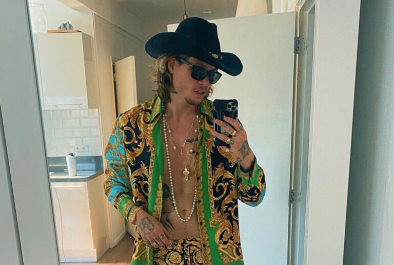 Omg! Tony Junior gespot met de ex van Bram Krikke