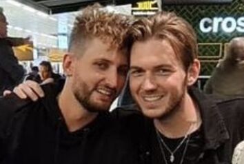 MAFS Dylan heeft een speciaal cadeau voor Sonny