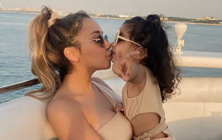 Wat lief! Dj Wef is bevallen van haar tweede kindje