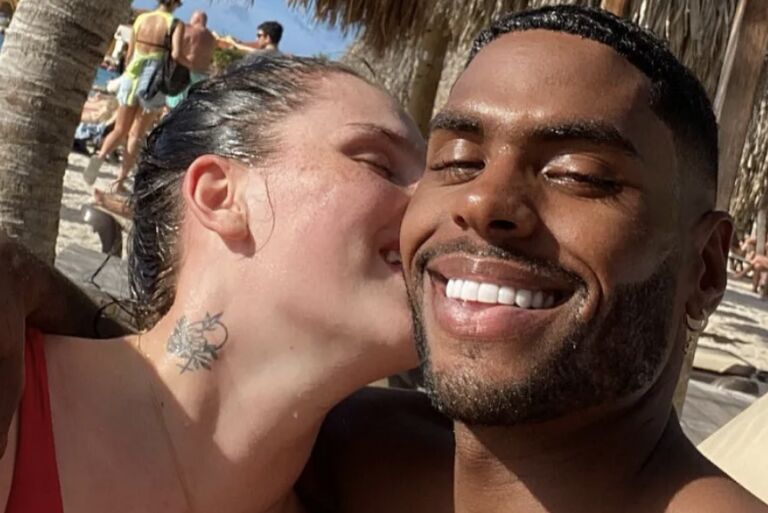 Shocking: Dit is de reden dat het Denzel en Famke het gezicht van hun kindje blurren