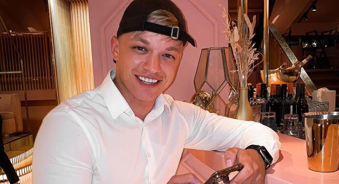 Dusty vertelt over leven na levensgevaarlijk ongeluk: &rdquo;Ik ben al een jaar nuchter&rdquo;