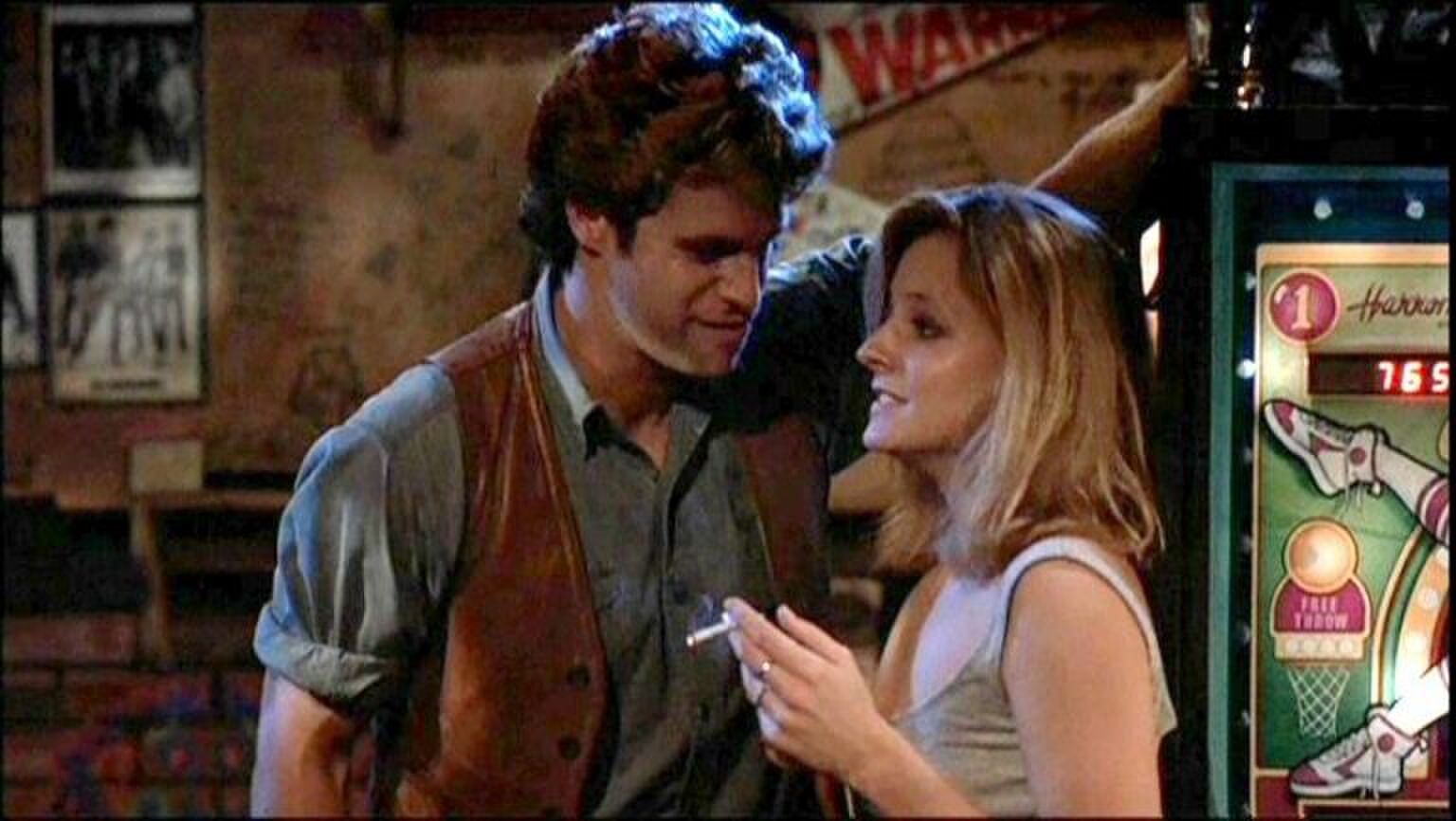 Aan deze 5 dingen kun je merken of hij een vriendin heeft