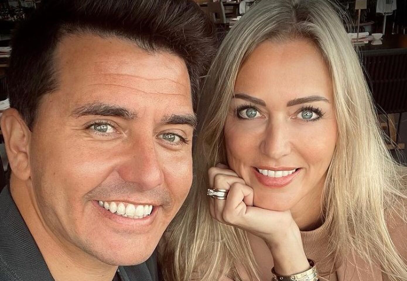 Oei: Jan Smit ontvolgt zus Monique op Instagram