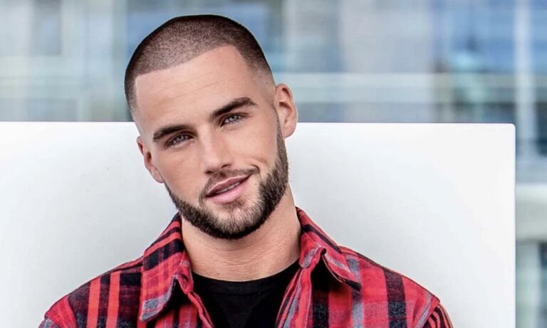 OMG! Donny Roelvink overreden door beste vriend tijdens opnames fitnessvideo