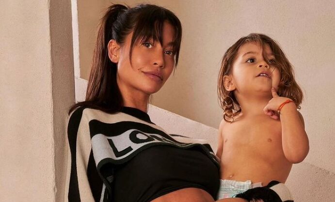 Jaimie Vaes voedt zoontje L&iacute;o alleen op: &lsquo;Ik ben papa en mama tegelijkertijd&rsquo;