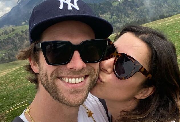 Bachelor&rsquo;s Ya&euml;l doet boekje open over Thomas: &lsquo;Hij eet ook beschuitjes met andere dames&rsquo;