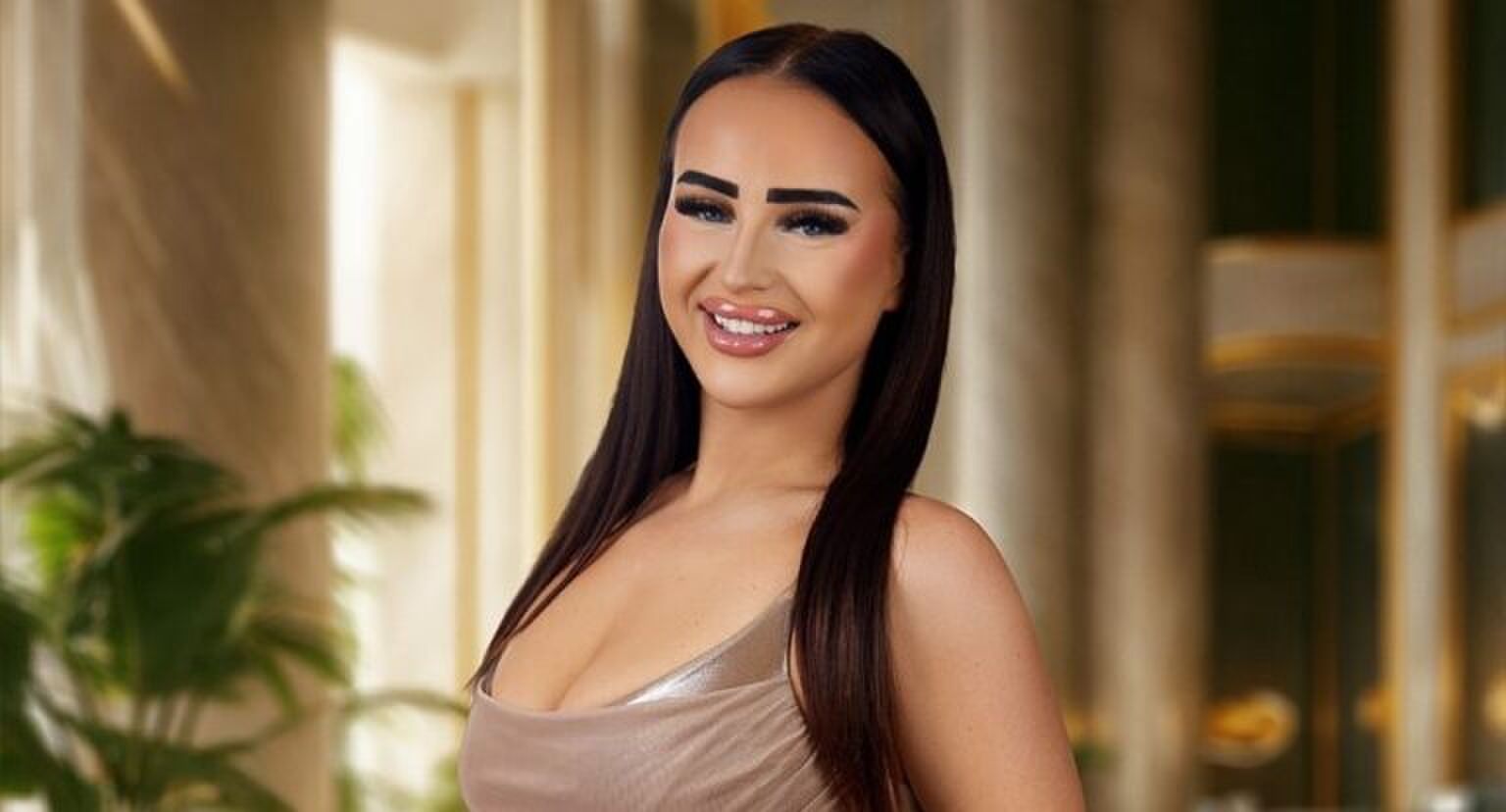 Charlotte uit Paradise Hotel.