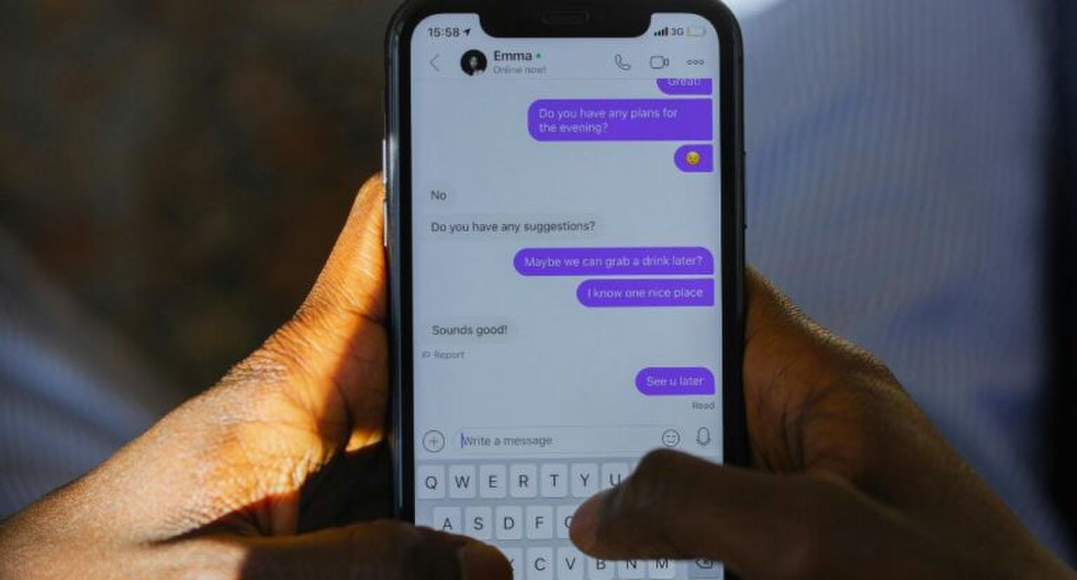 Een beeldscherm met appjes.