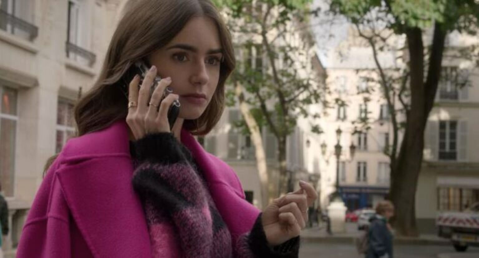 emily die belt uit emily in paris