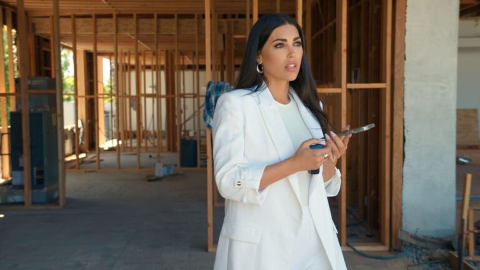 Yolanthe Cabau in haar nieuwe Netflix-serie.