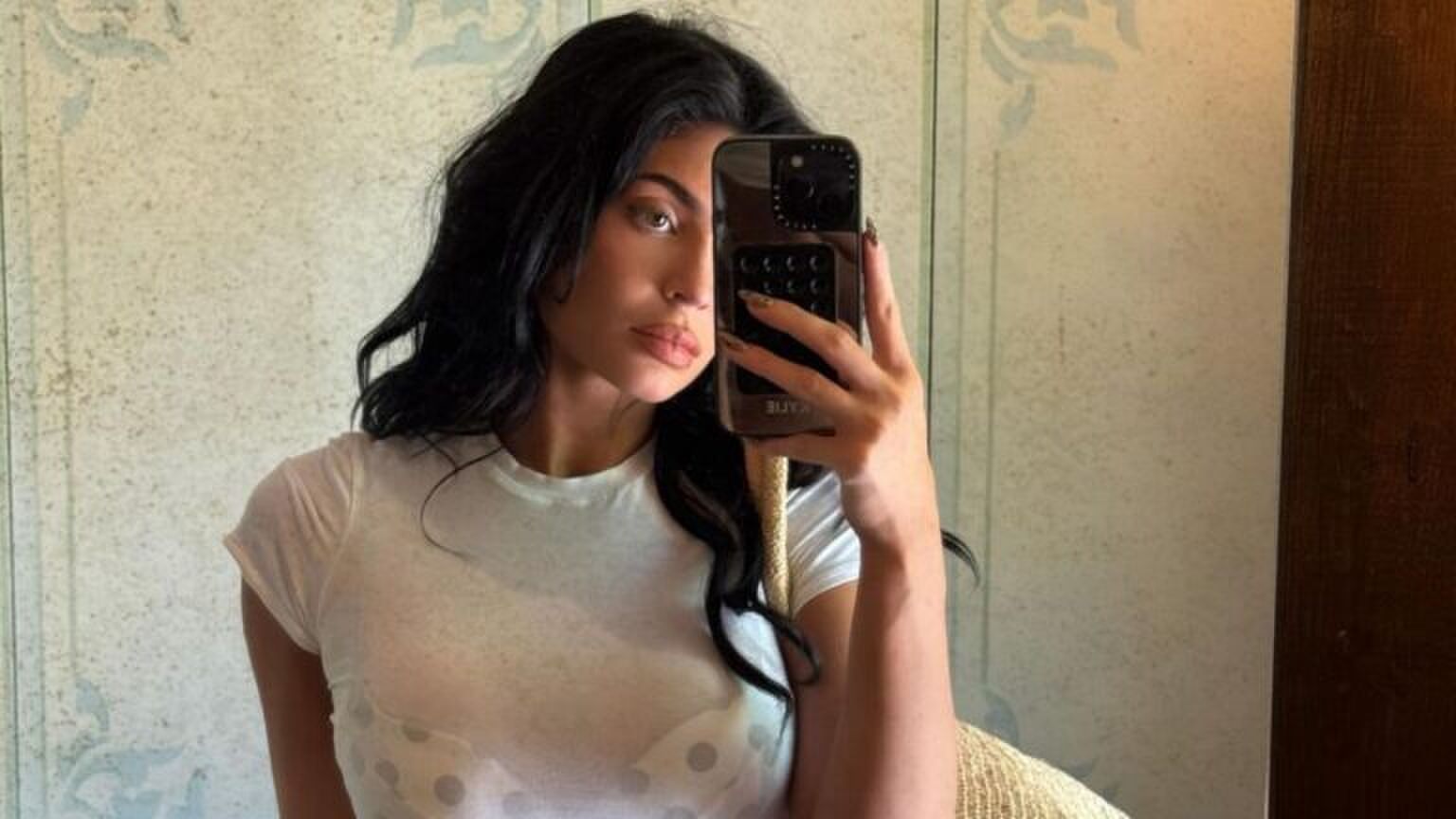 Spiegelfoto van Kylie Jenner.