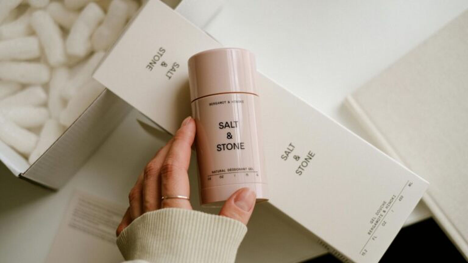 Foto van een deodorant.