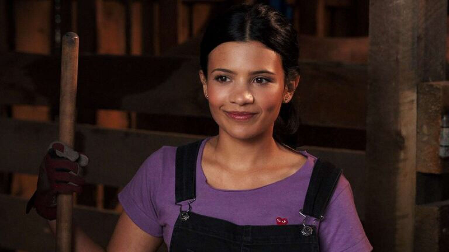 Jackie uit My Life With The Walter Boys.