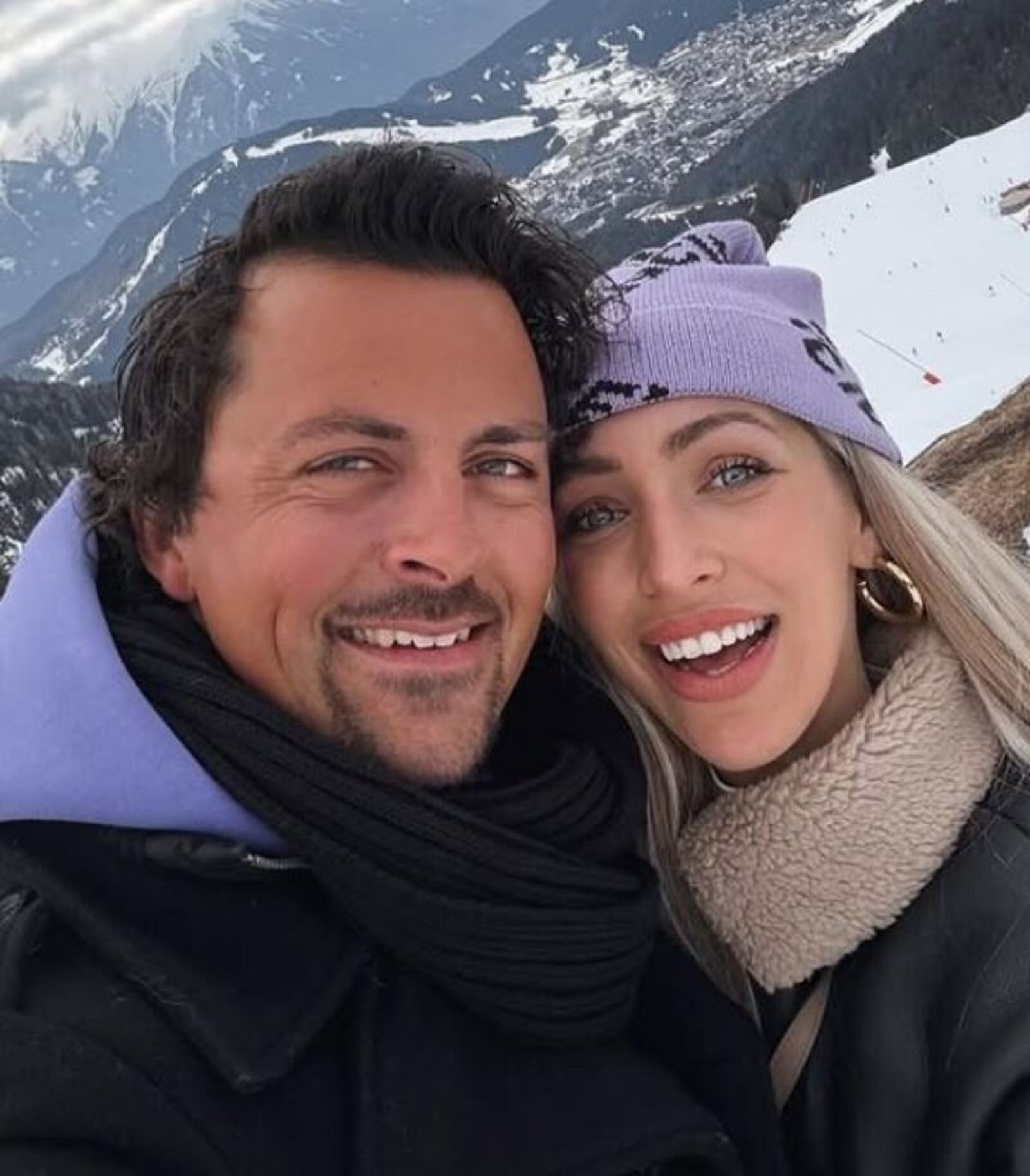 Selfie van Mike en Denise uit Winter Vol Liefde.