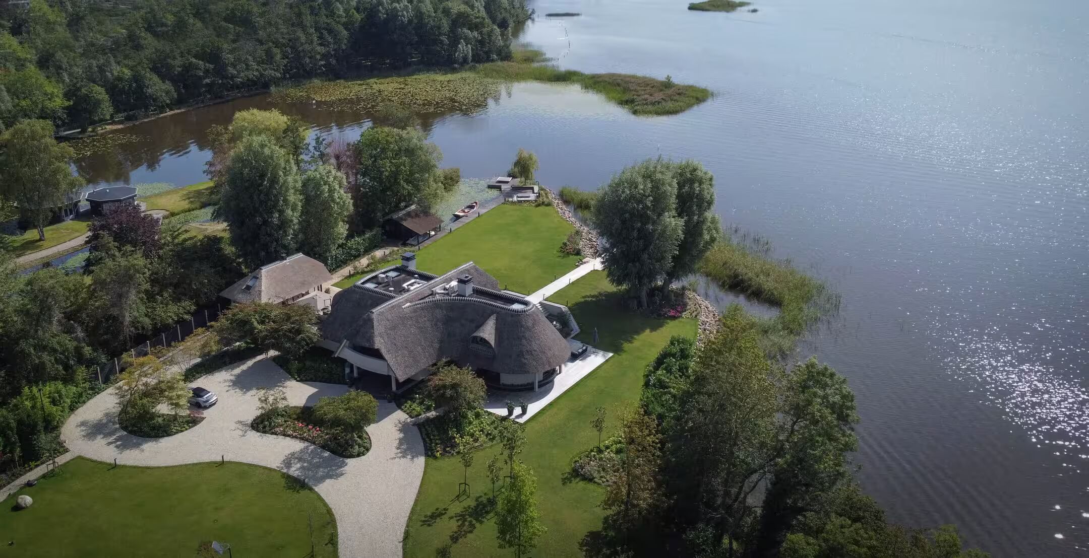 Woning te zien in Amsterdam Empire op Netflix.