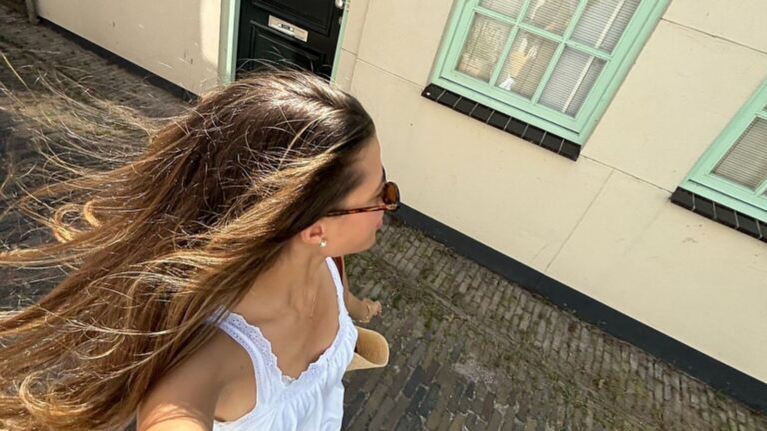 Zaar Goedemans is aan het wandelen