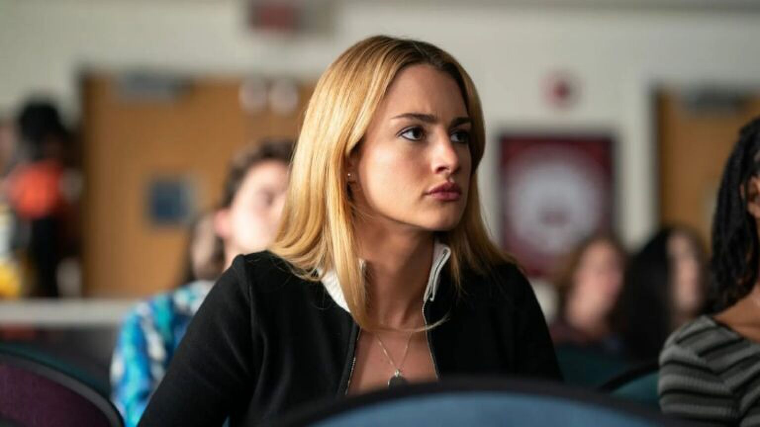 Grace van Patten uit Tell Me Lies.