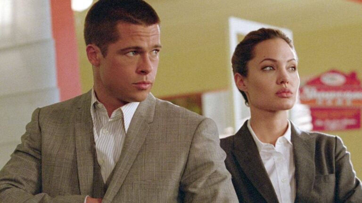 Angelina Jolie en Brad Pitt in Mr & Mrs Smith.