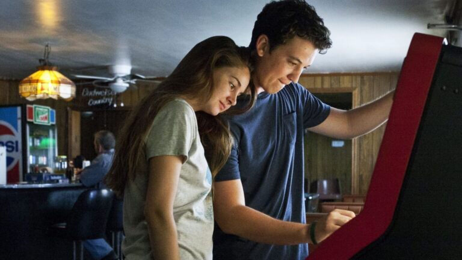 Miles Teller en Shailene Woodley in de film: The Spectacular Now.