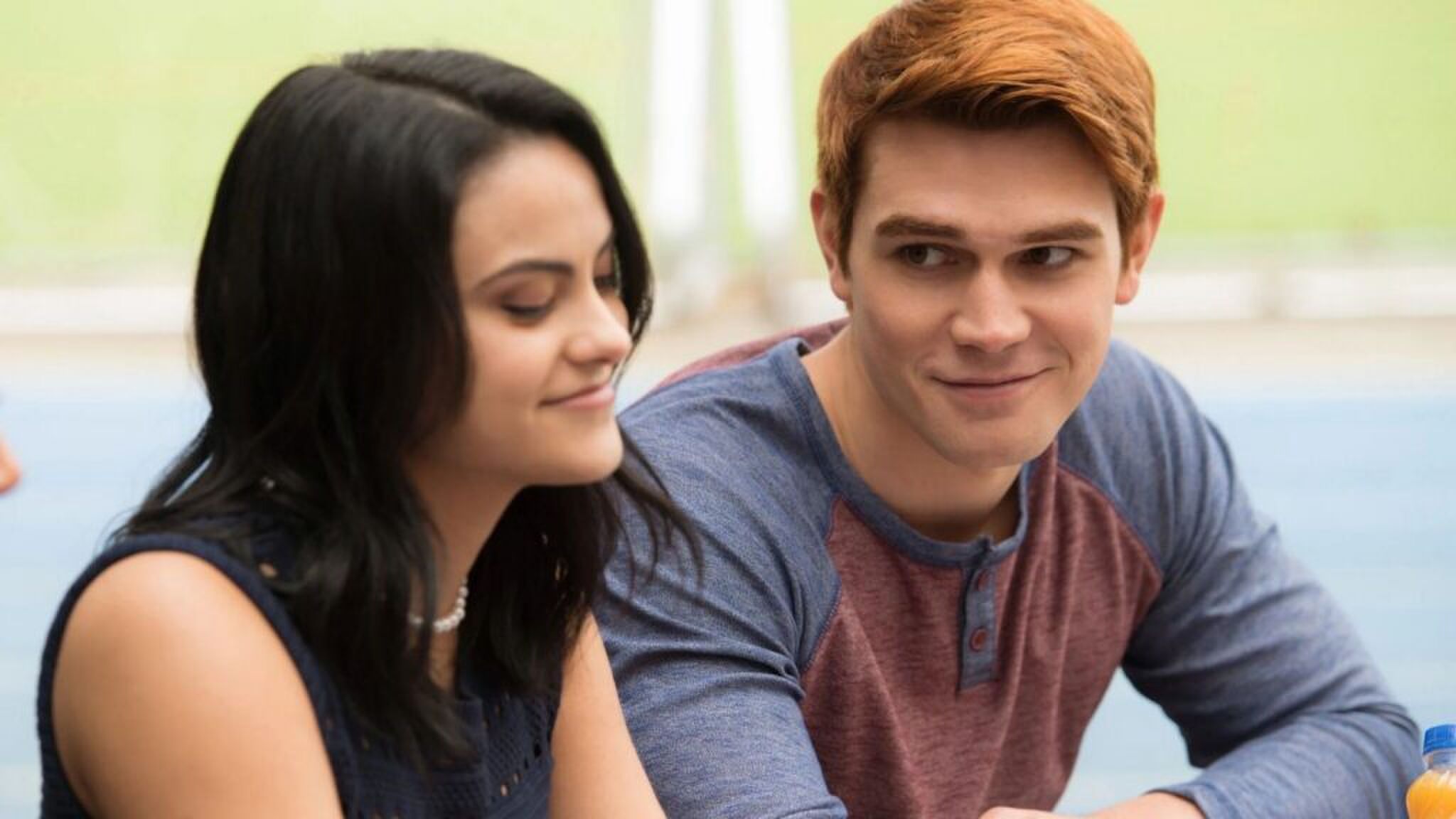 Archie en Veronica in Riverdale.