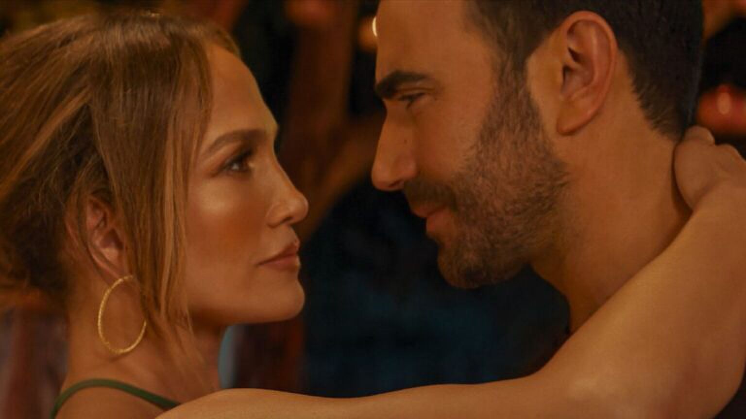 Jennifer Lopez in de film Office Romance.