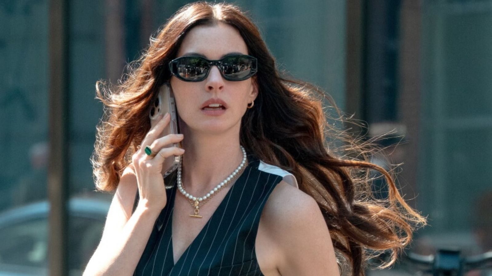 Anne Hathaway.