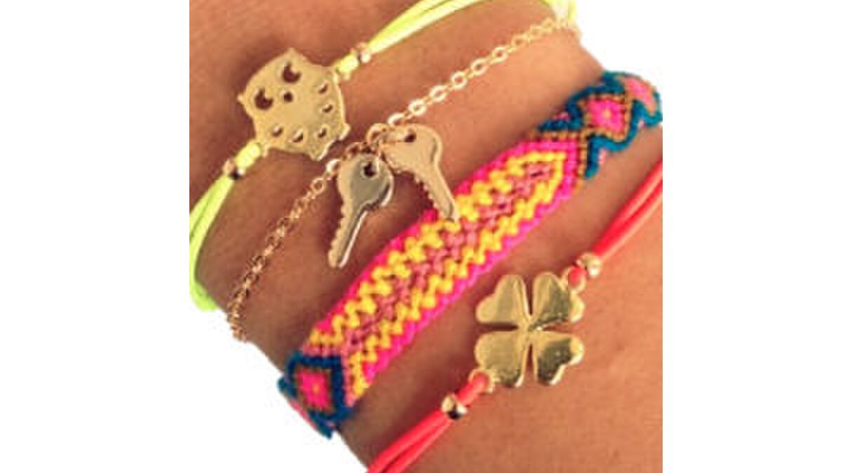 Illustratie voor: Win: 4x setje armbanden van 4EVER WITH EVERYONE [afgelopen]