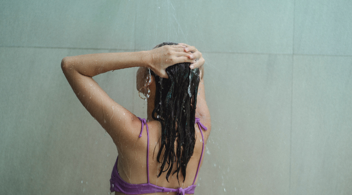 Deze tips zorgen ervoor dat je je haar niet elke dag hoeft te wassen