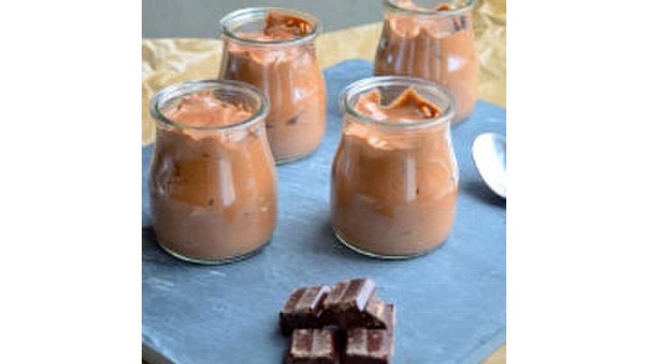 Illustratie voor: Uit Pauline’s keuken: Chocolademousse