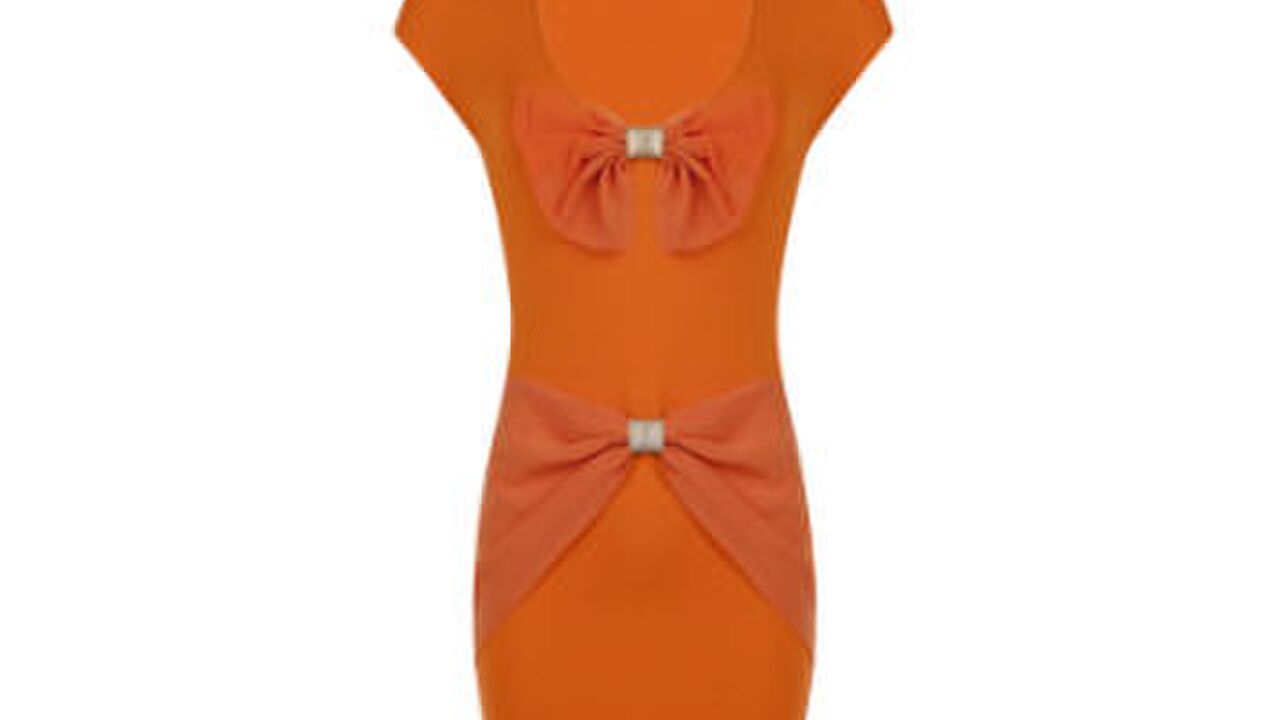 Illustratie voor: Win: 3x Queen Maxima Dress van SuperTrash [afgelopen]
