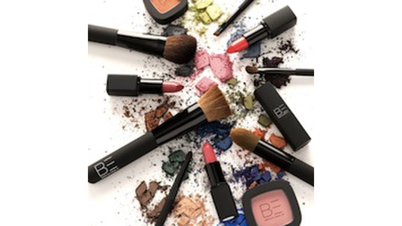 Illustratie voor: Win: Make-up pakketten van BE Creative Make Up [afgelopen]
