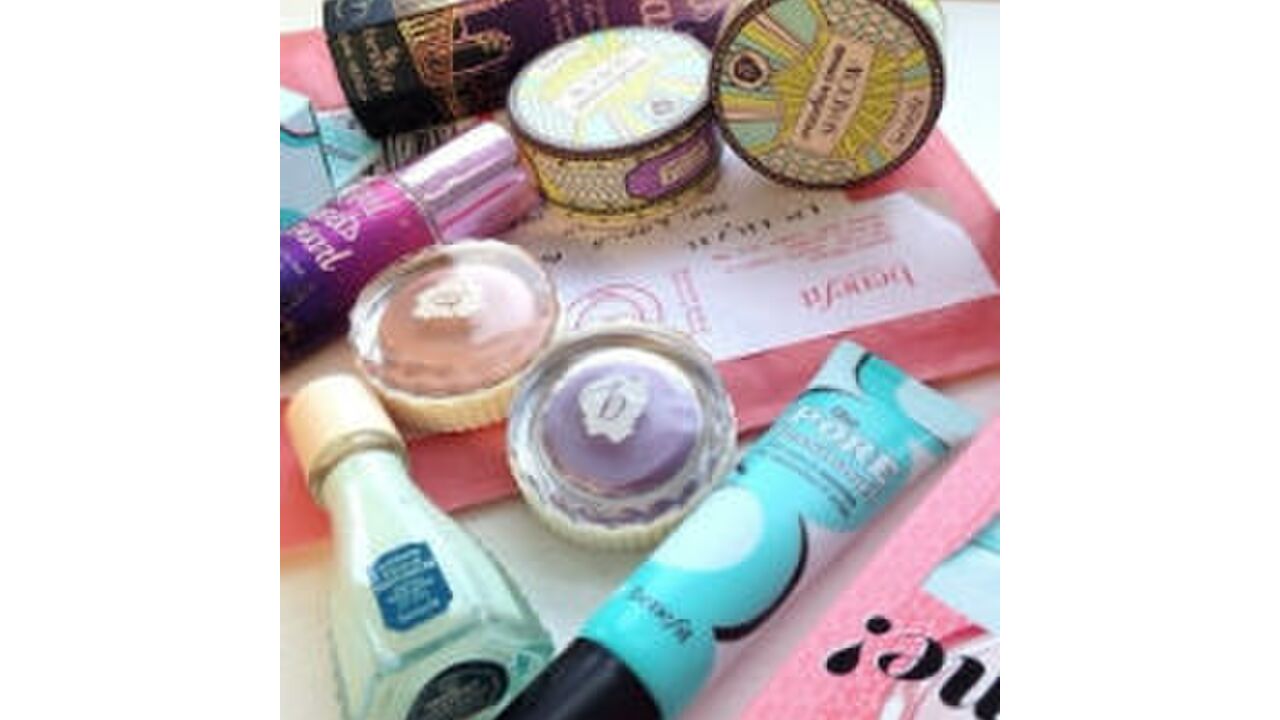 Illustratie voor: De favoriete beautyproducten van: Florien