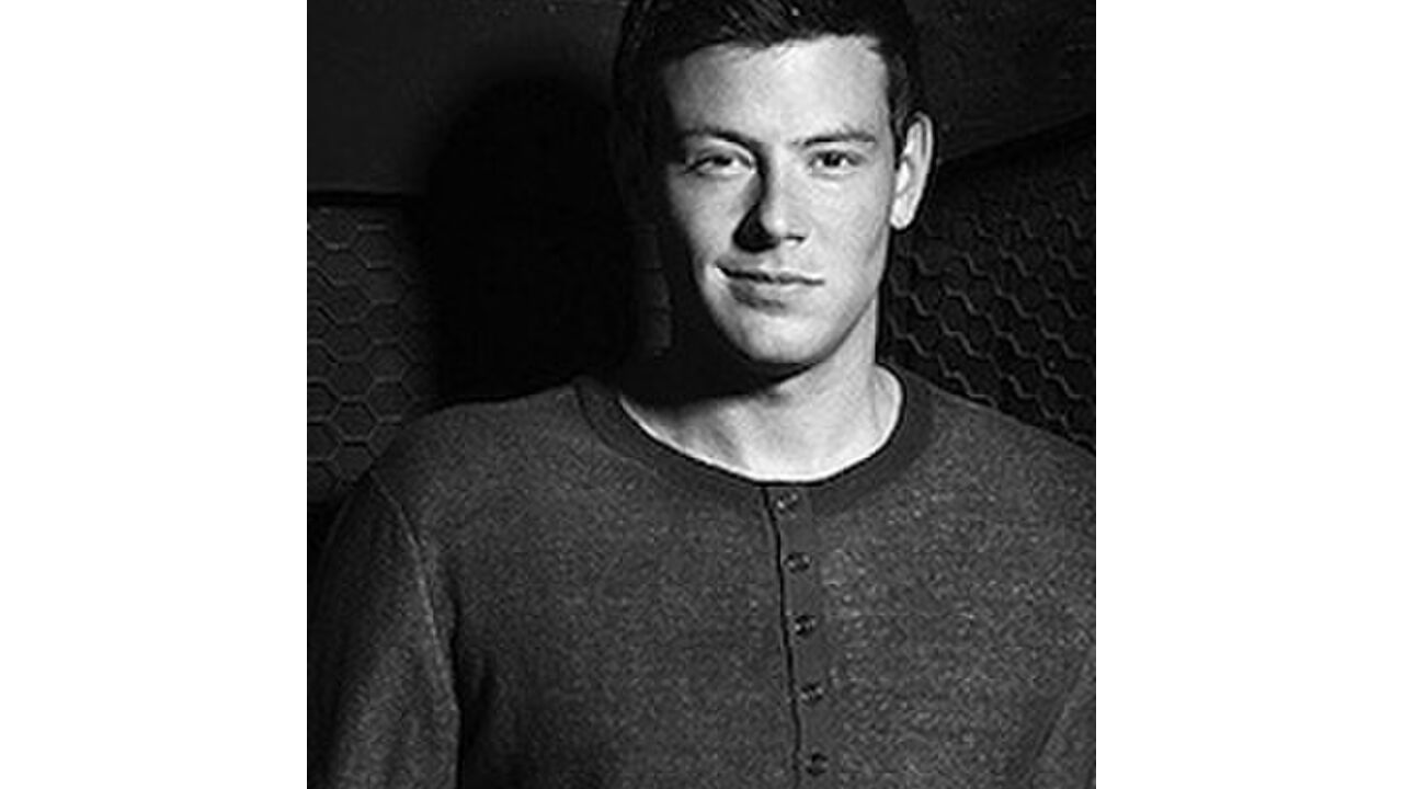 Illustratie voor: Glee’s video tribute voor Cory