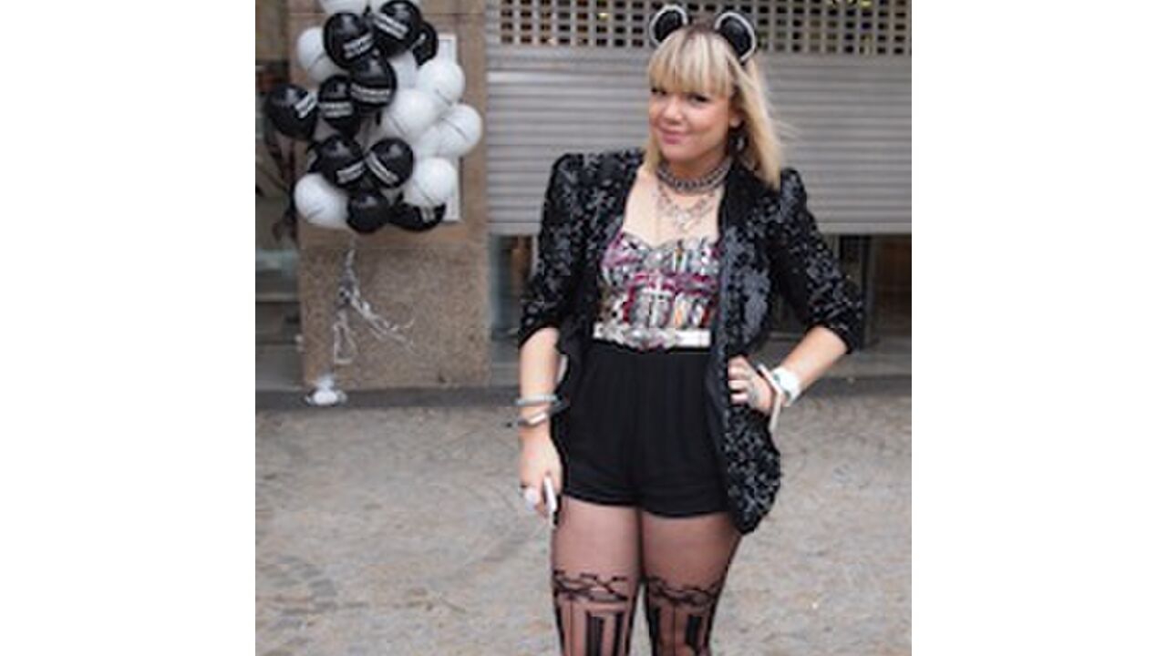 Illustratie voor: Hippe kippen @ opening Topshop