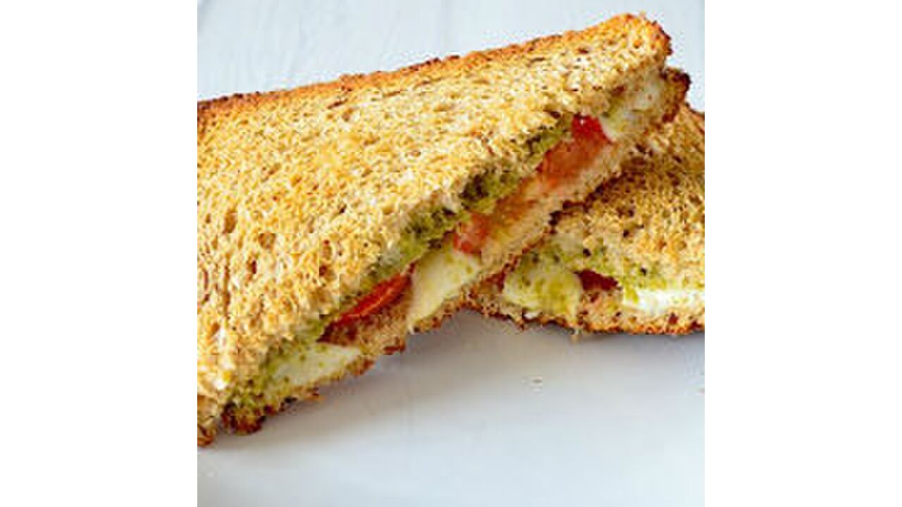 Illustratie voor: Uit Pauline’s Keuken: 5 verschillende tosti’s
