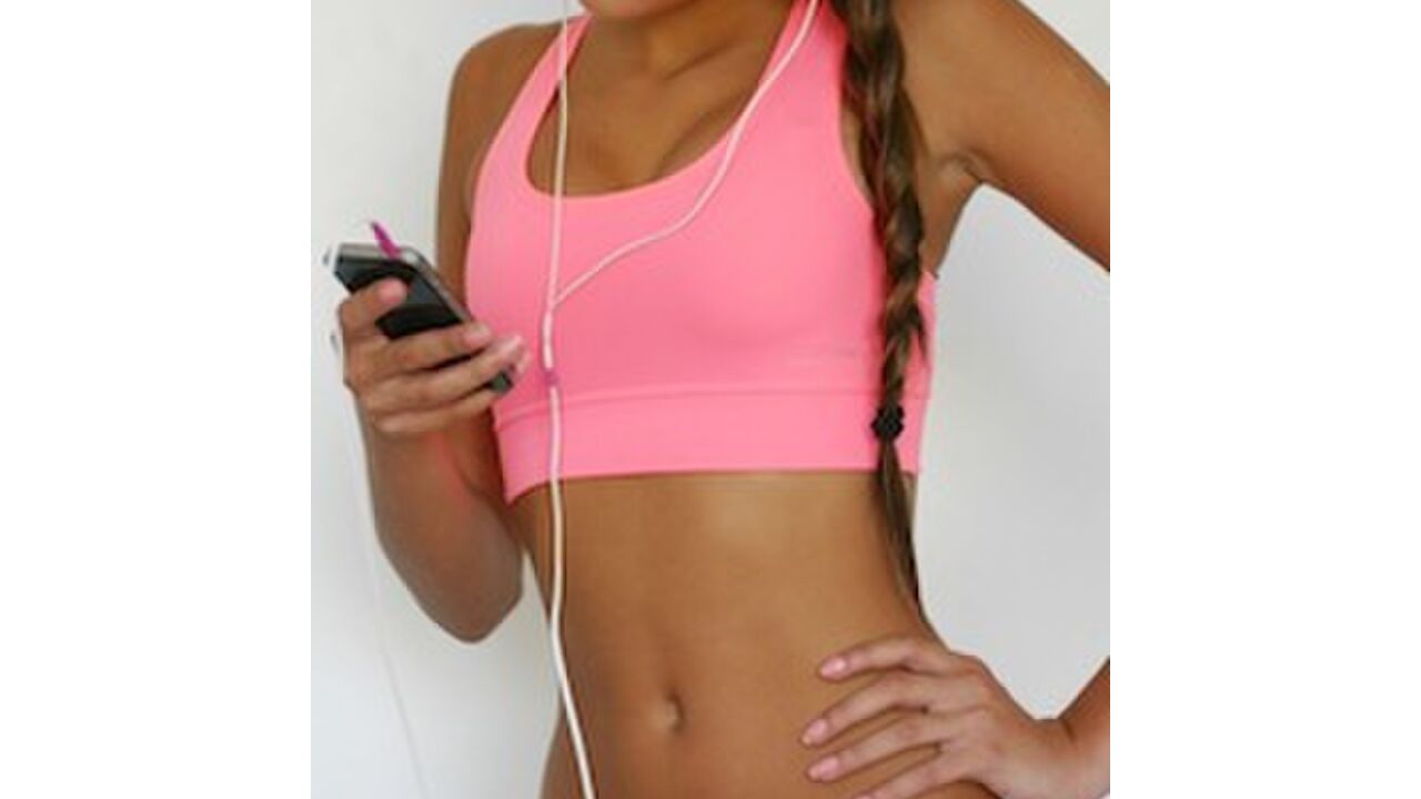 Illustratie voor: Girlscene’s Playlist: Work-out B*tch!
