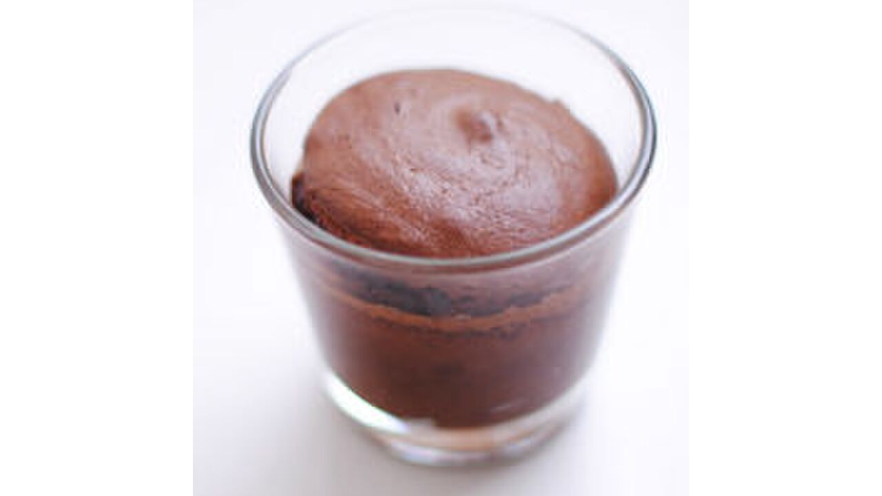 Illustratie voor: Warme chocoladetaart in 15 minuten