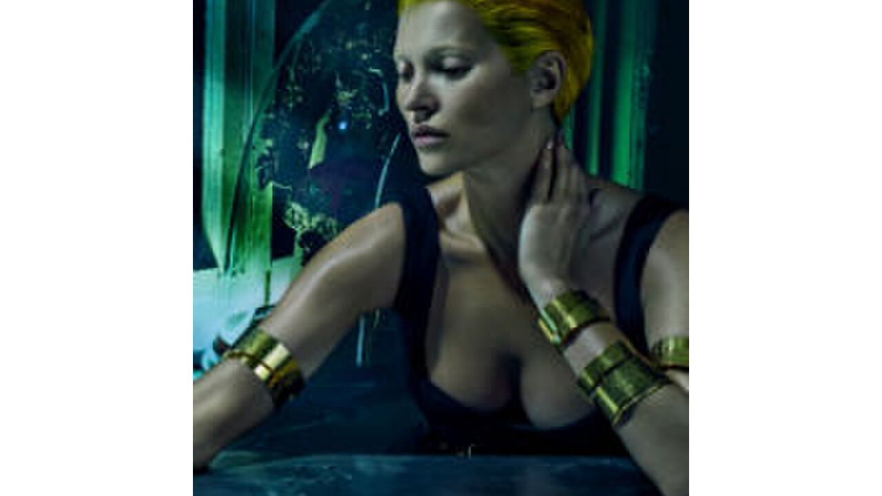 Illustratie voor: VIDEO: Kate Moss voor Alexander McQueen