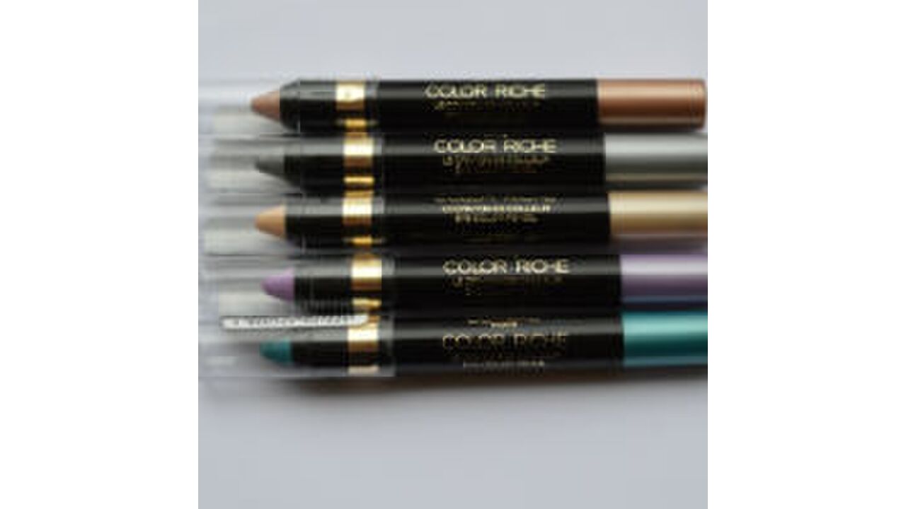 Illustratie voor: L’Oréal Color Riche oogschaduwsticks