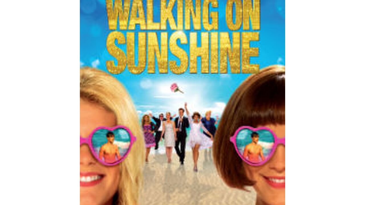 Illustratie voor: Win 5×2 Walking On Sunshine bioscoopkaartjes + goodies