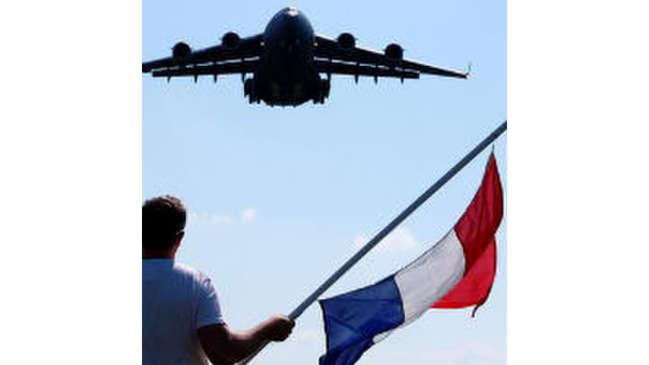 Illustratie voor: Dit was de dag van nationale rouw om vlucht MH17