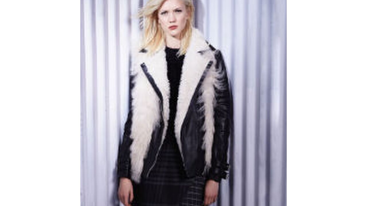 Illustratie voor: Win: €300 shopping money bij River Island