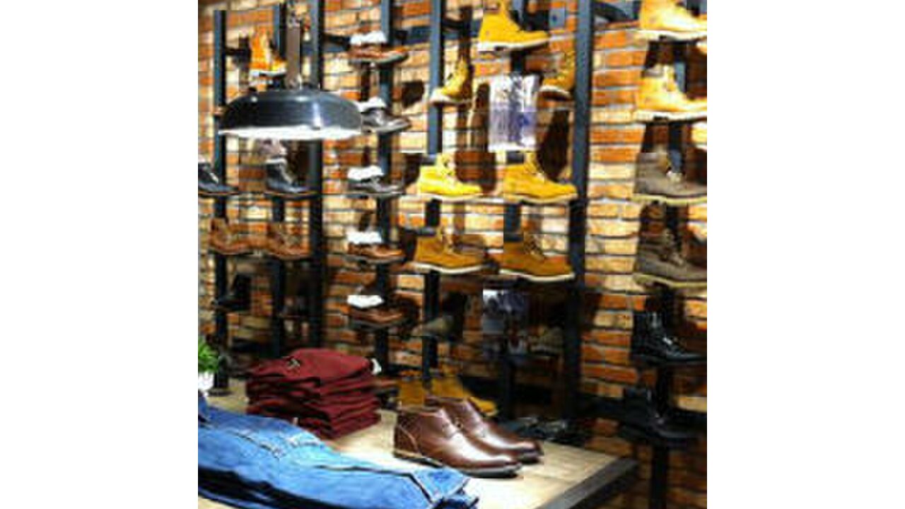Illustratie voor: Kom shoppen bij Timberland met Girlscene’s Danique!