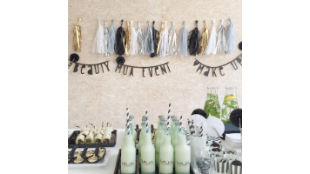 Illustratie voor: Sneak peek: nieuwe budget MUA make-up!