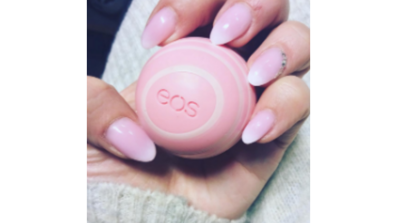 Illustratie voor: Pas op met EOS lippenbalsem!