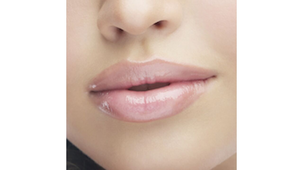 Illustratie voor: De manier om je lippen voller te maken zonder de injecties… of niet?