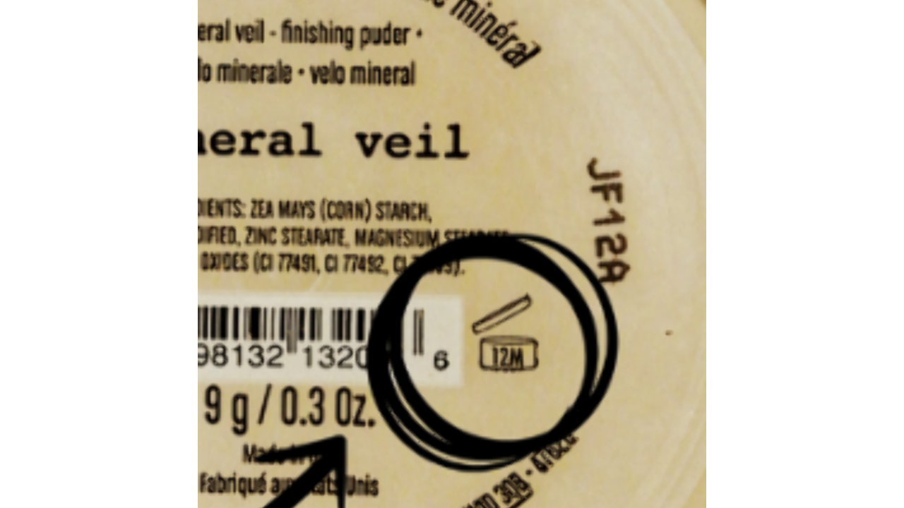 Illustratie voor: OMG: dit label op make-up verandert jouw leven voorgoed